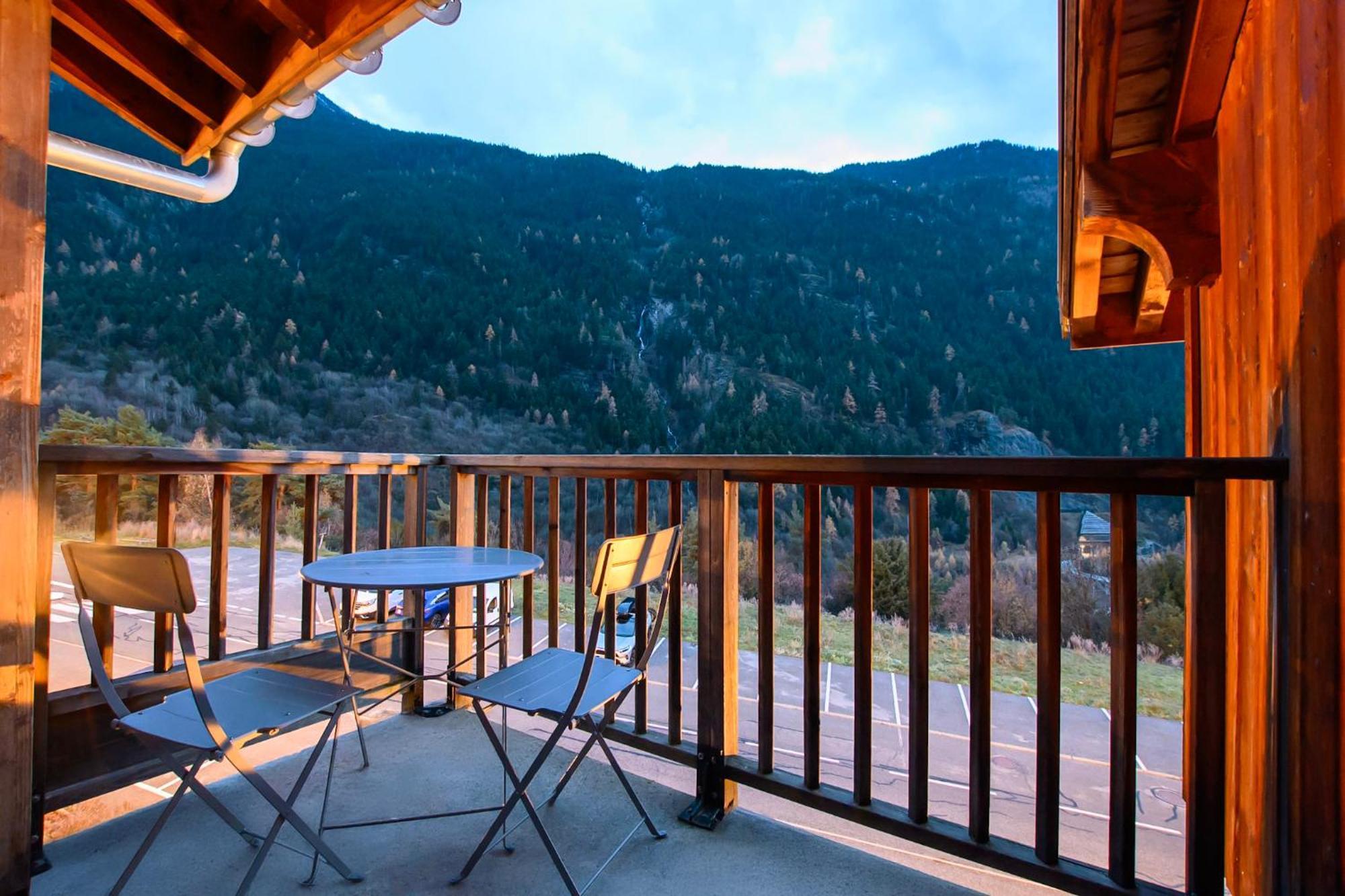 Cozyloge, Orelle & Les 3 Vallees Bagian luar foto