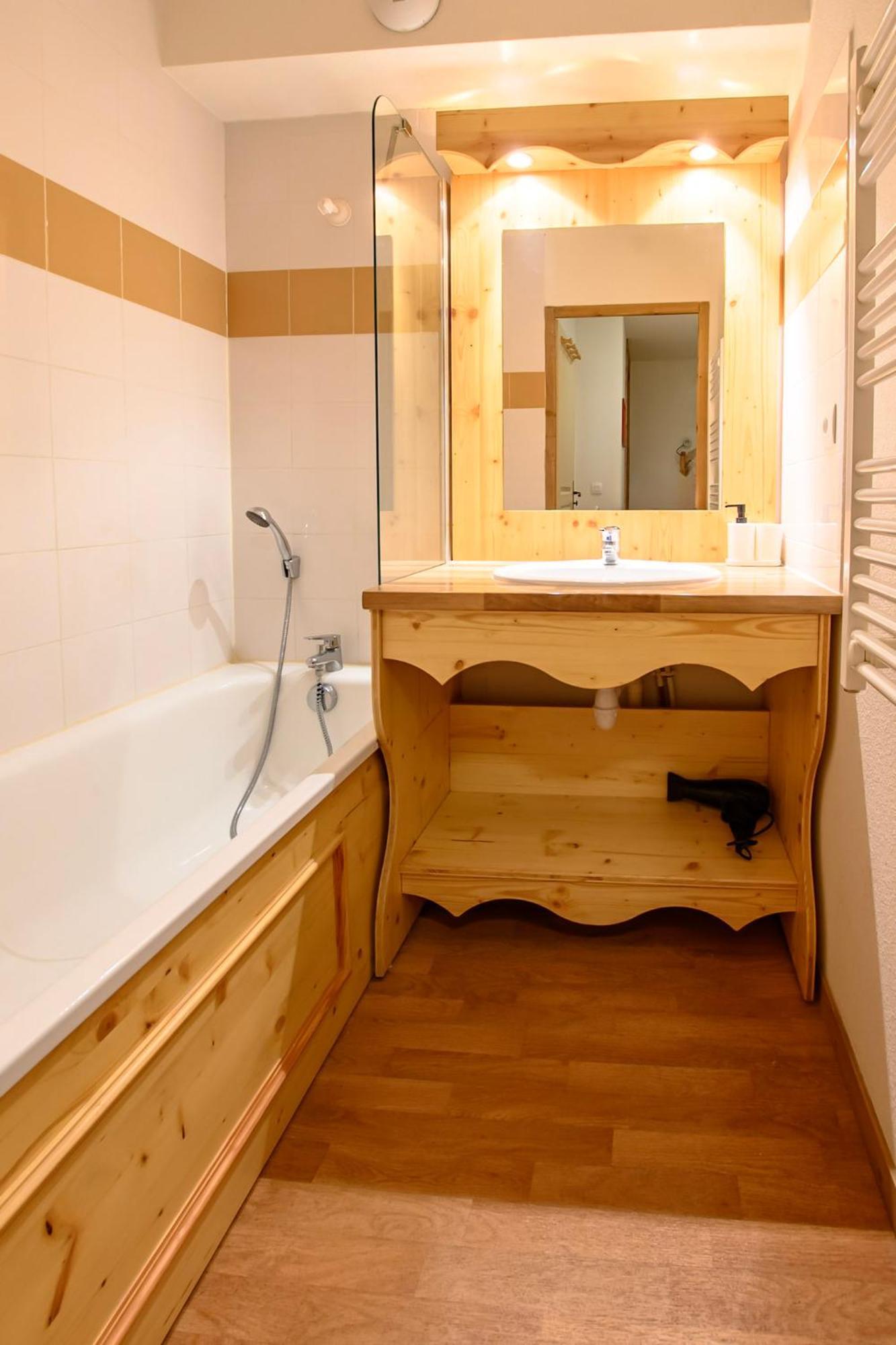 Cozyloge, Orelle & Les 3 Vallees Bagian luar foto